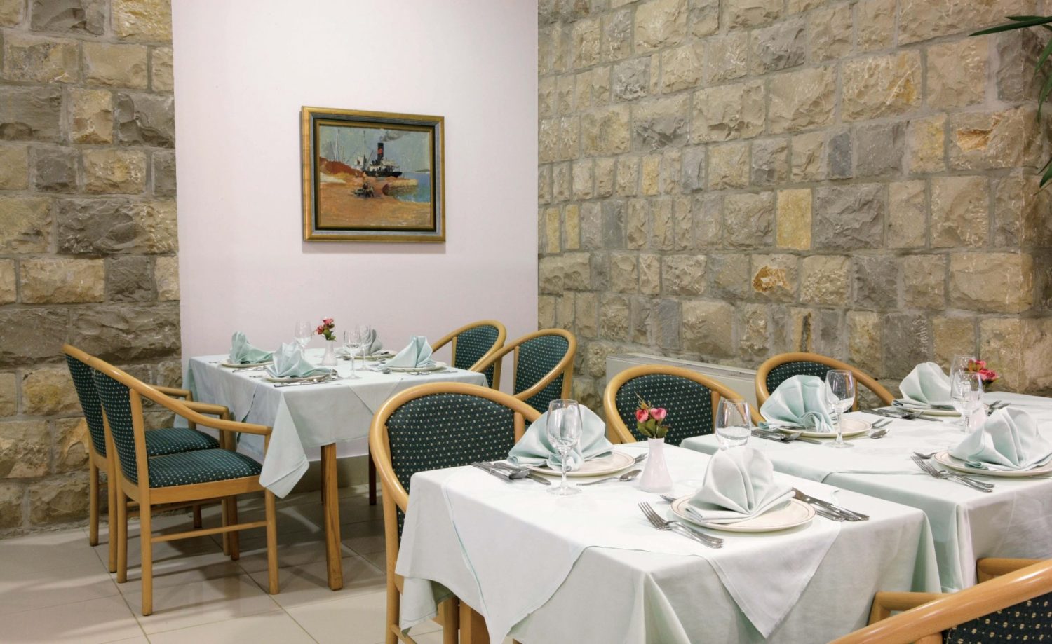 Alga_restaurant_1