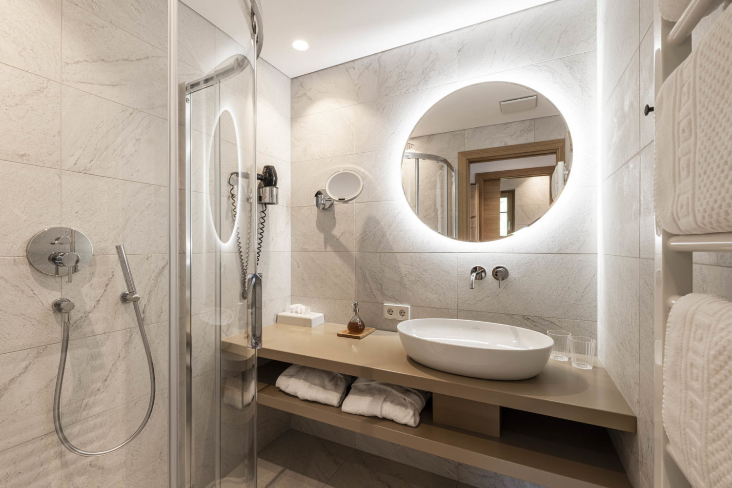 Badezimmer 205-105