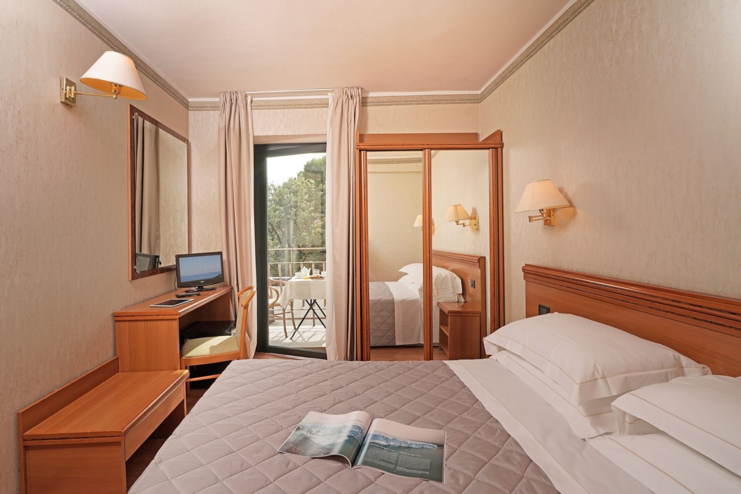 Hotel Du Lac Gardone Riviera g8-o
