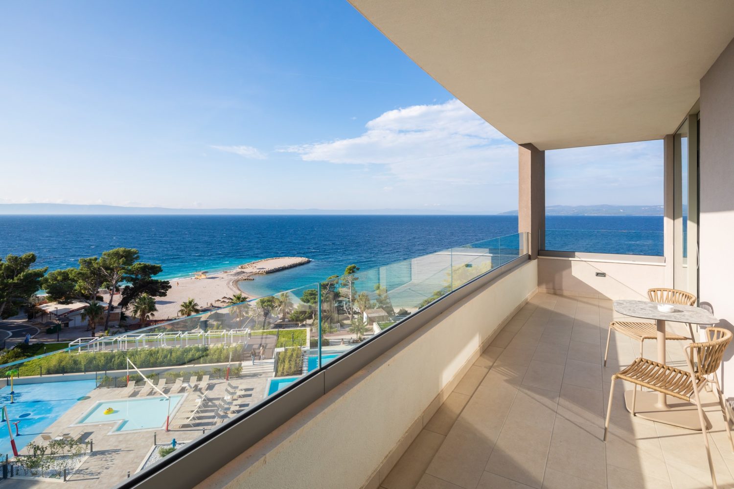 26_Aminess_Khalani_Beach_Hotel_06_Rooms_Deluxe_Suite_With_Sea_View_Balcony_HA2L_Deluxe_Suite_With_Sea_View_Balcony_HA2L_2