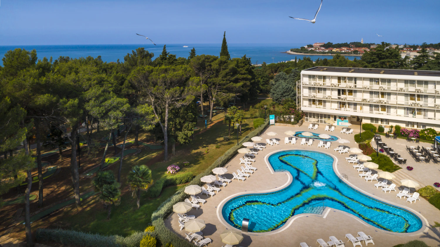 02_Aminess_Laguna_Hotel_Beach_and_pool_IMG_0072