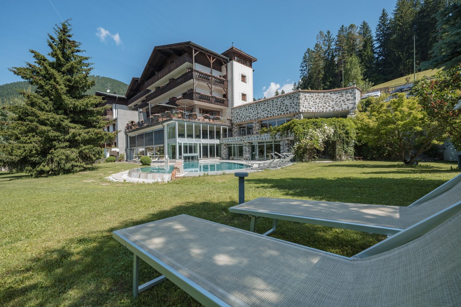 DSC03542.jpg_compressed