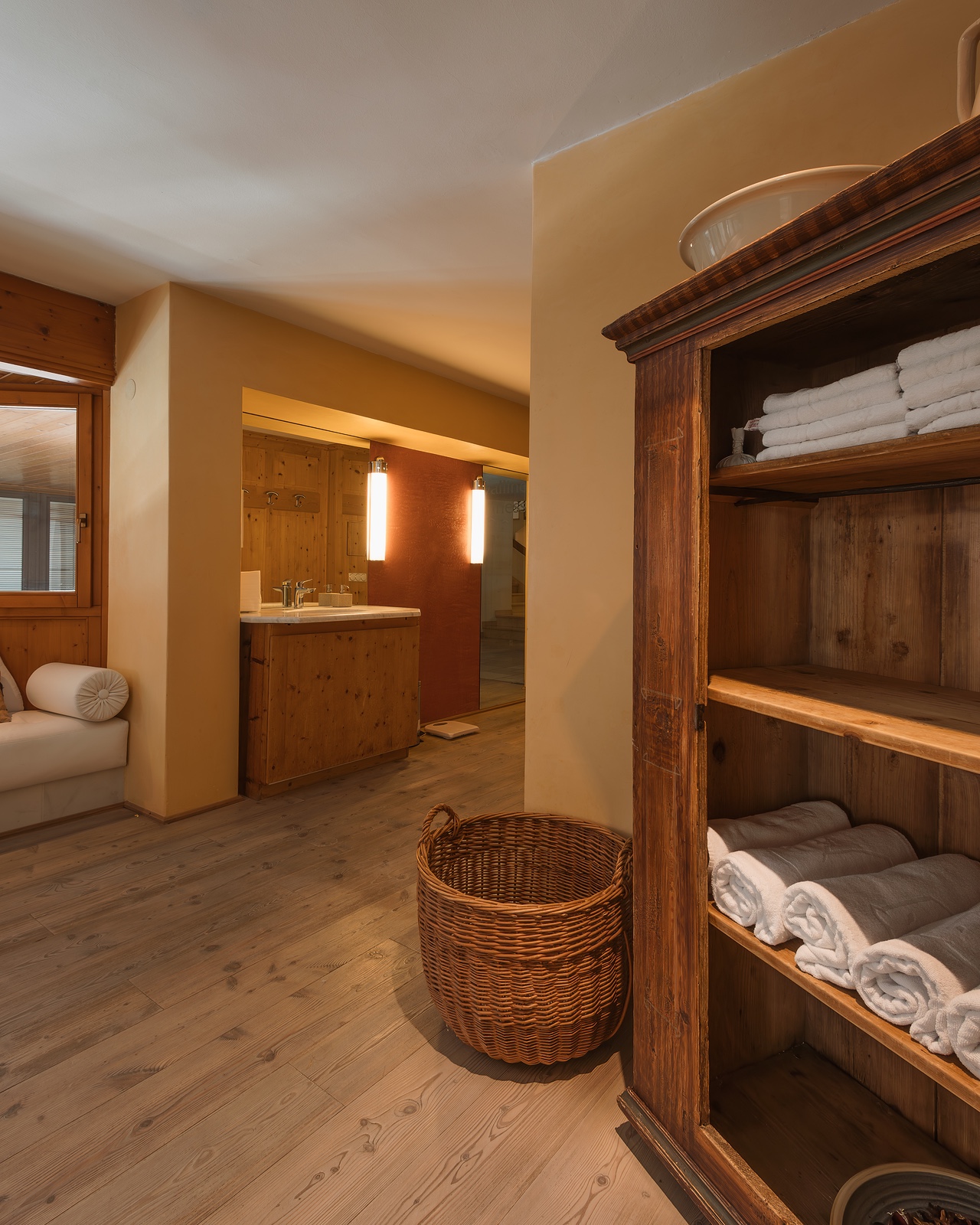 Post-60.jpg_compressed