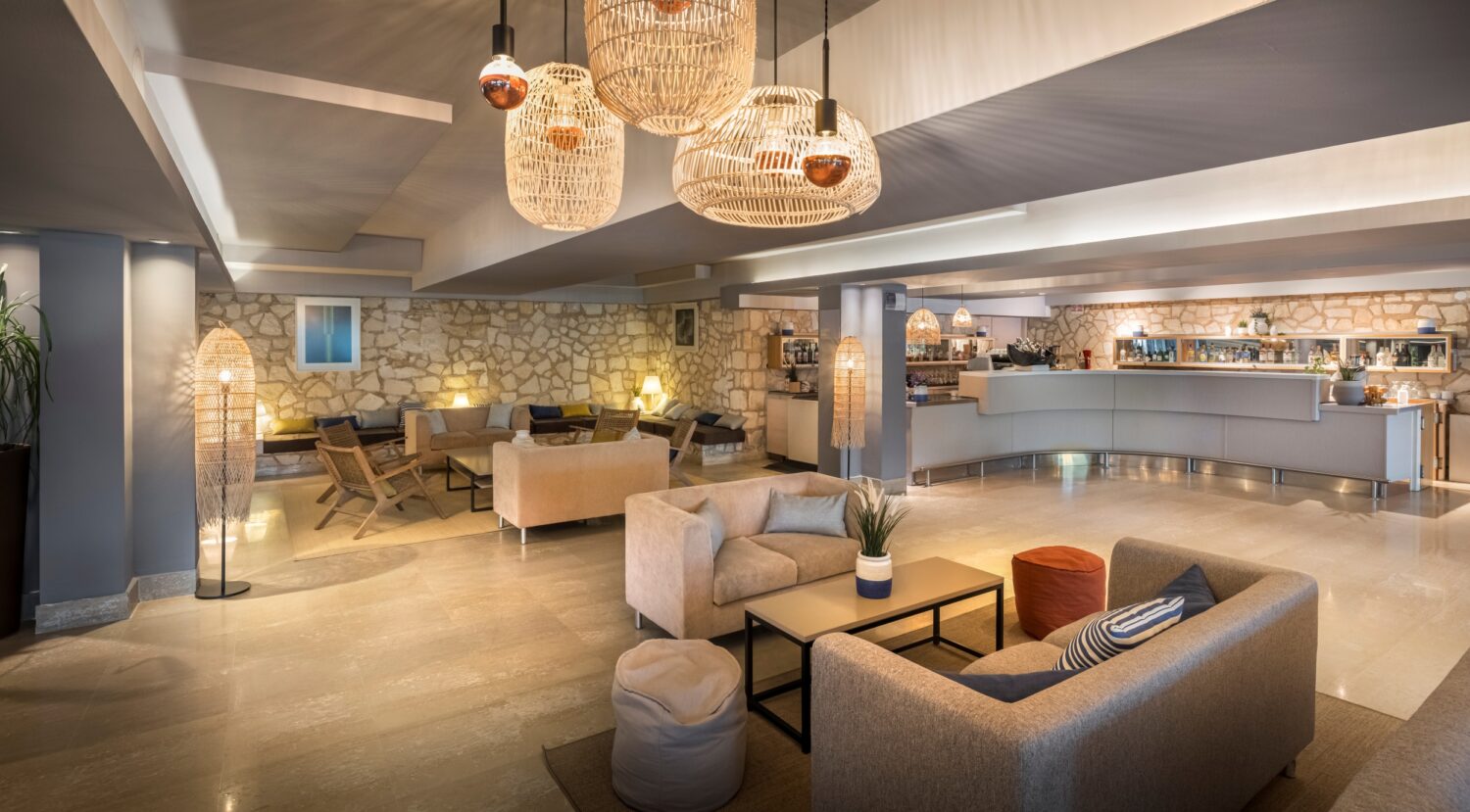 Sunny Poreč by Valamar _Sunny Lounge Bar_01 (6749) [original]